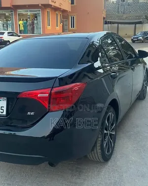 Clean Toyota Corolla for Rent