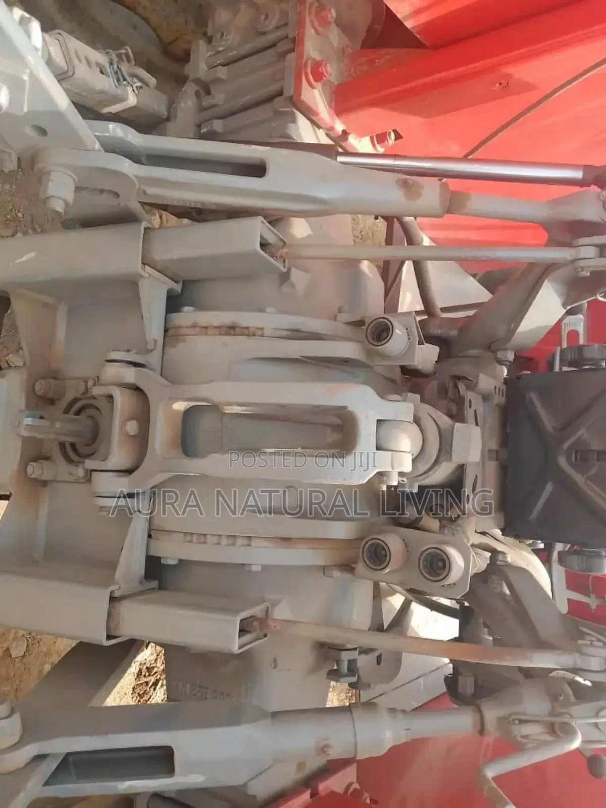 2014 Tractor Mf 285