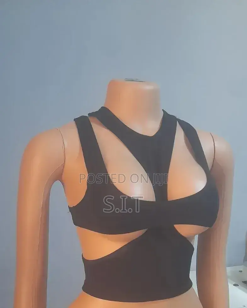 Crop Top Undercut 2 Piece