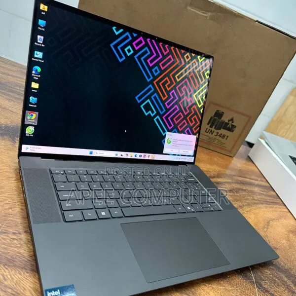 Laptop Dell Precision 5680 64GB Intel Core i9 SSD 2T
