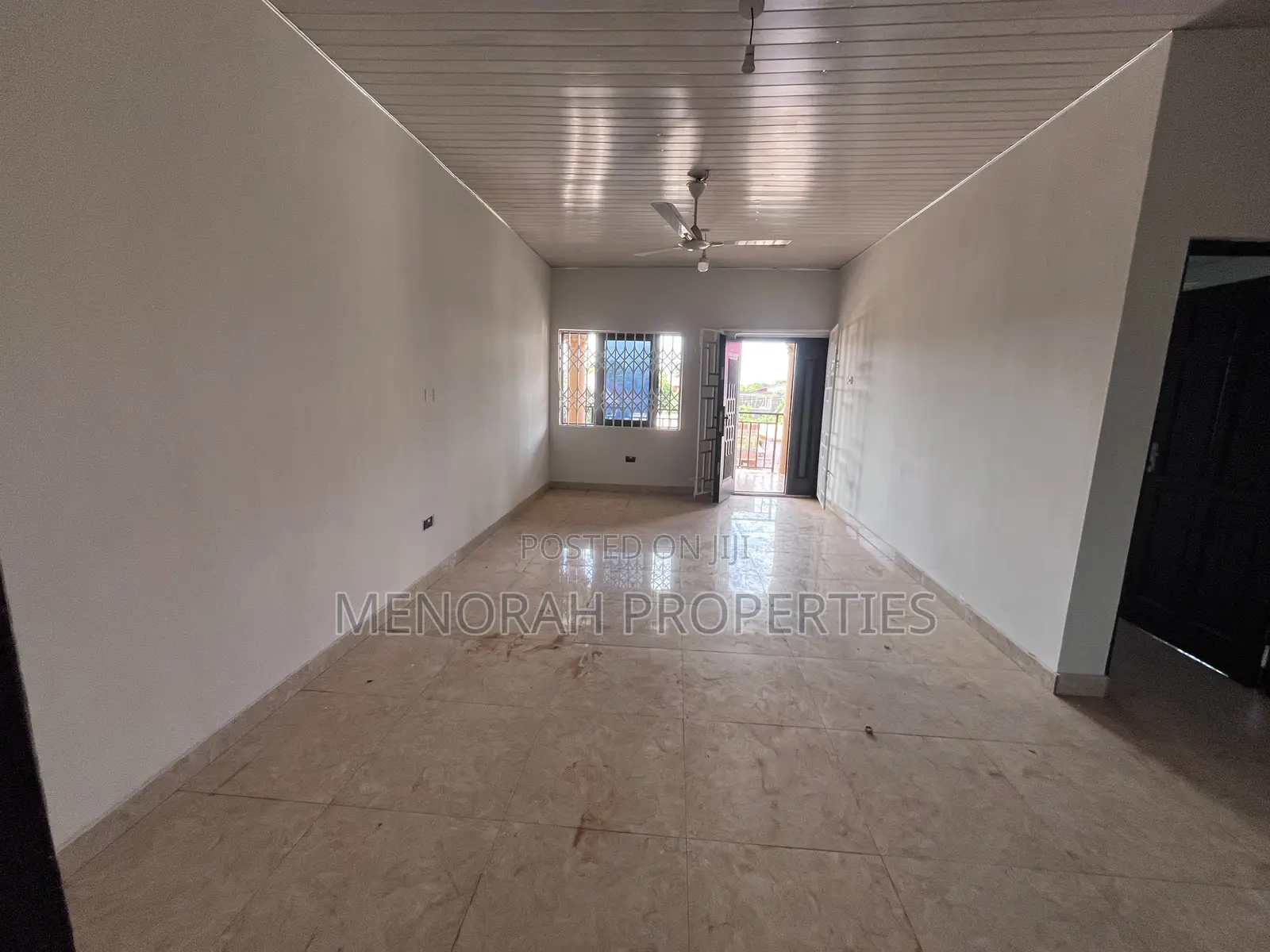 2bdrm Apartment in Adenta Amrahia for rent