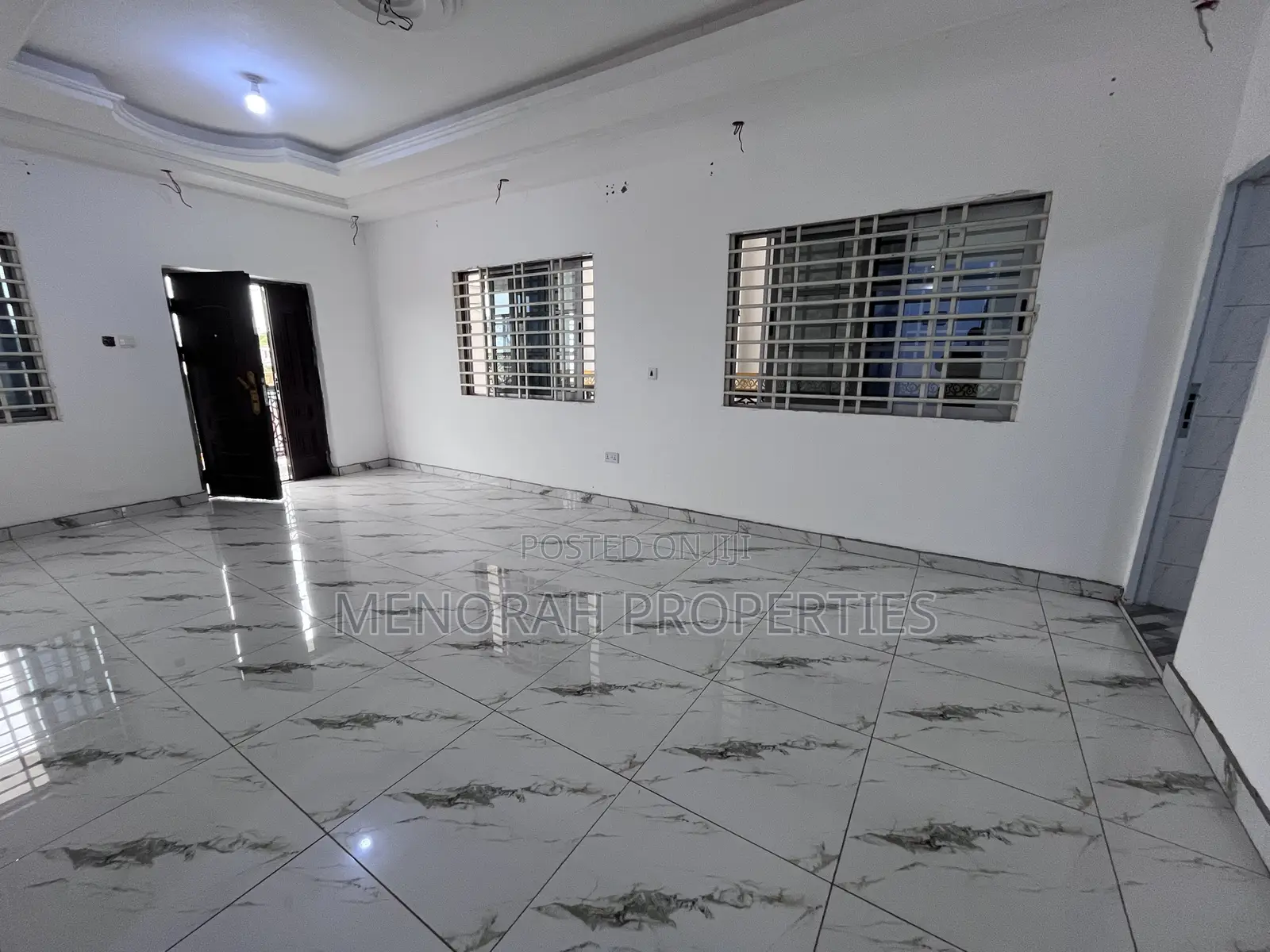 2bdrm Apartment in Adenta, Commandos for rent