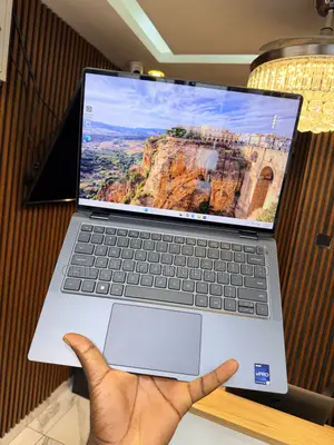 Laptop Dell Latitude 9430 16GB Intel Core i7 SSD 256GB