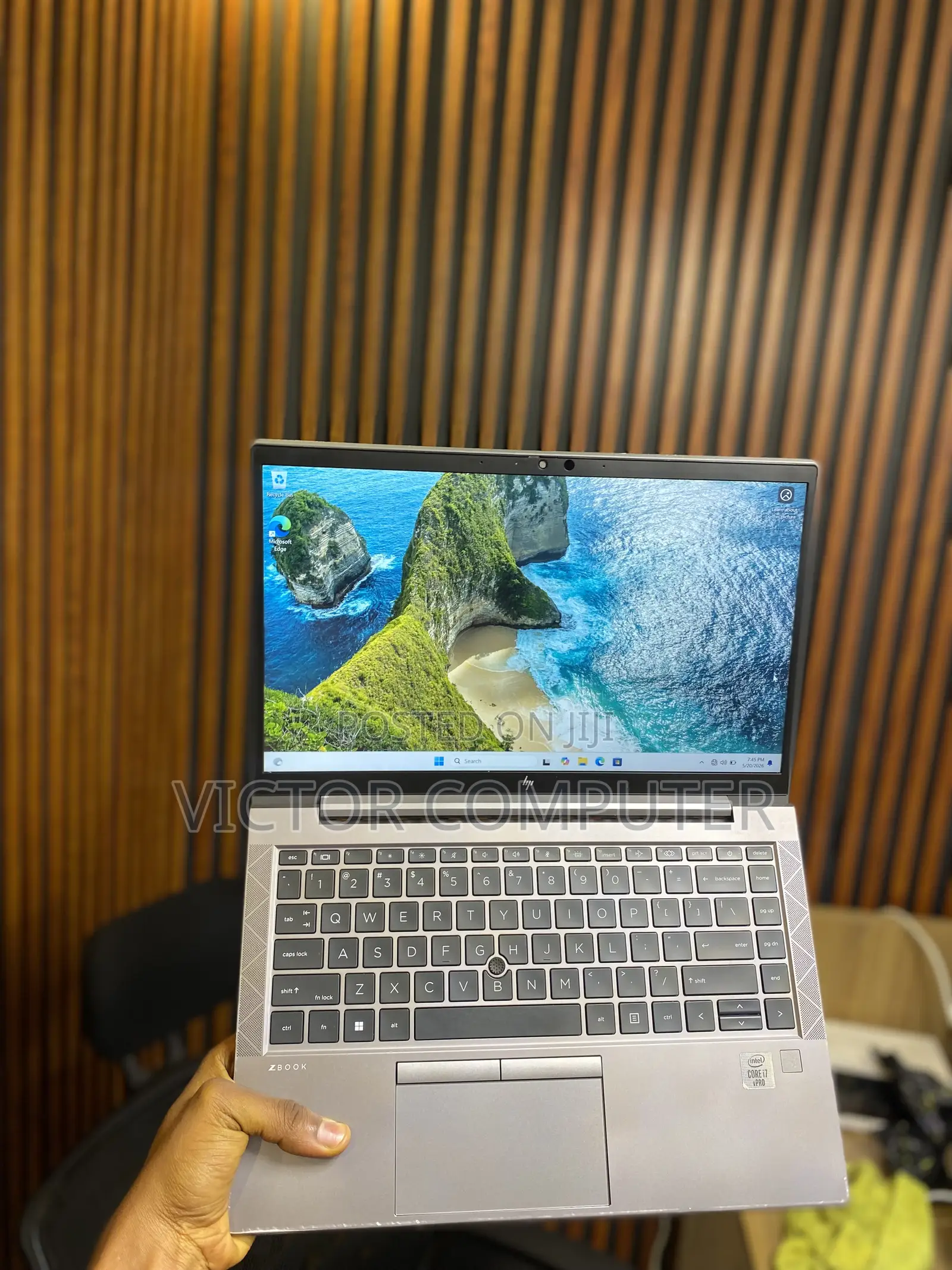 Laptop HP ZBook Firefly 14 G7 16GB Intel Core i7 SSD 512GB