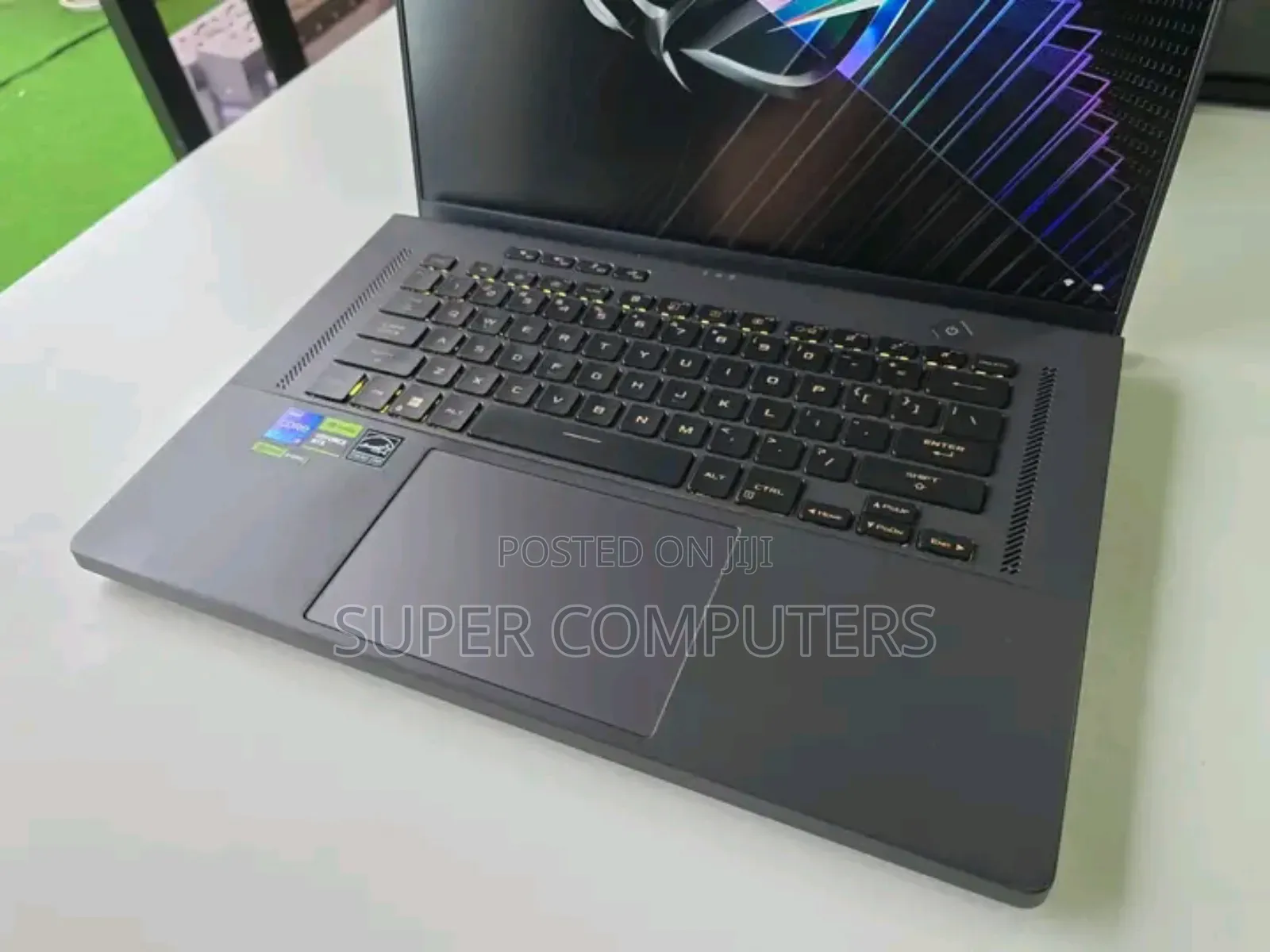 New Laptop Asus ROG Zephyrus G16 32GB Intel Core Ultra 9 SSD 1T