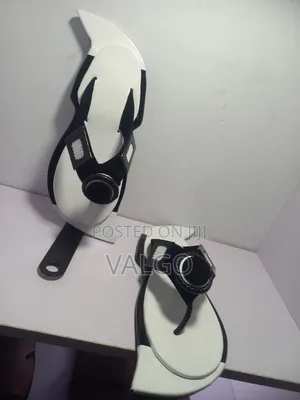 Valgo Shoes