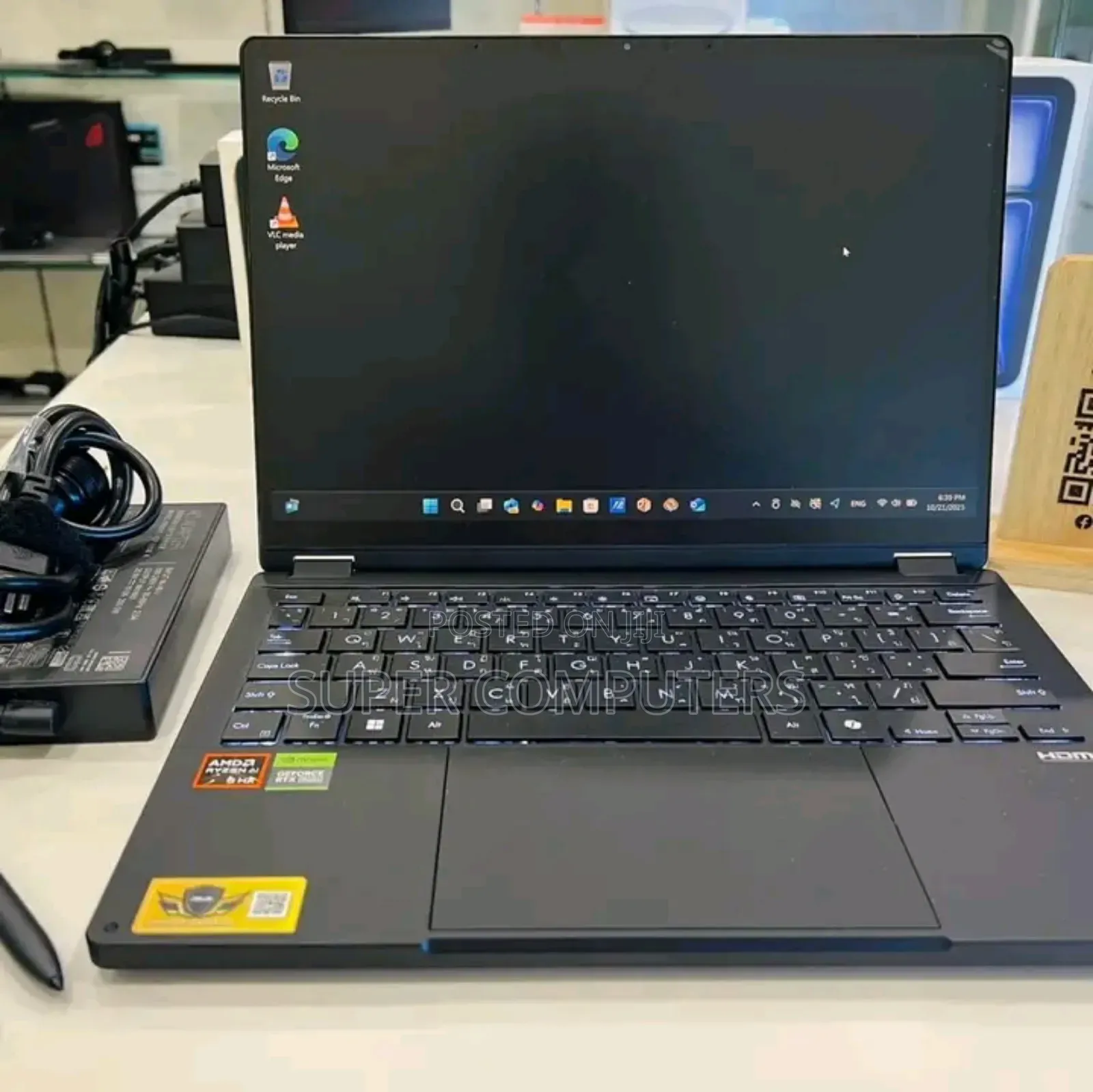 New Laptop Asus ROG Flow X13 32GB AMD Ryzen 9 SSD 1T