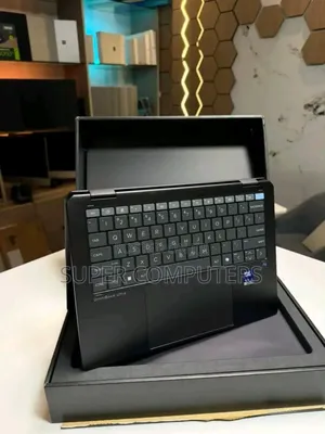 New Laptop HP OmniBook Ultra Flip 14" 32GB Intel Core Ultra 7 SSD 1T