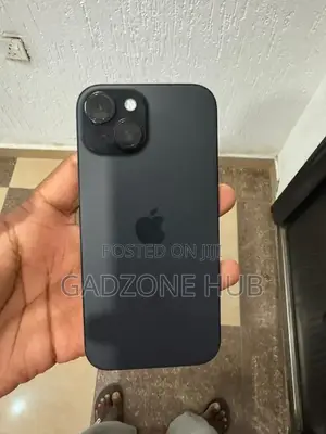 Apple iPhone 15 128 GB Black