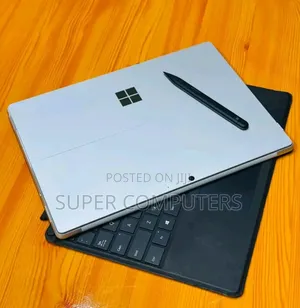 New Laptop Microsoft Surface Pro 16GB Intel Core i7 SSD 512GB