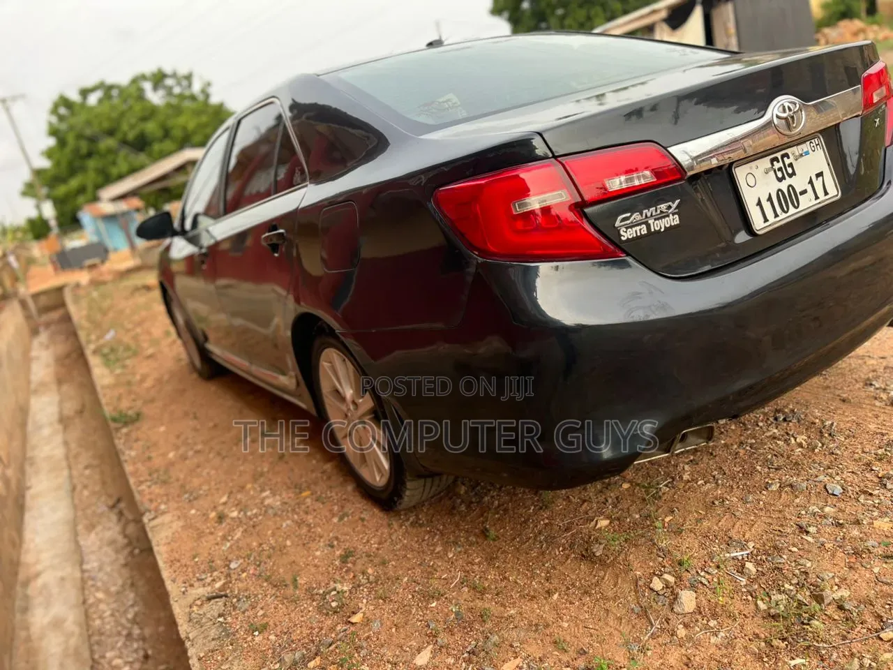 Toyota Camry SE 4dr Sedan w/Prod. End 11/13 (2.5L 4cyl 6A) 2014 Black