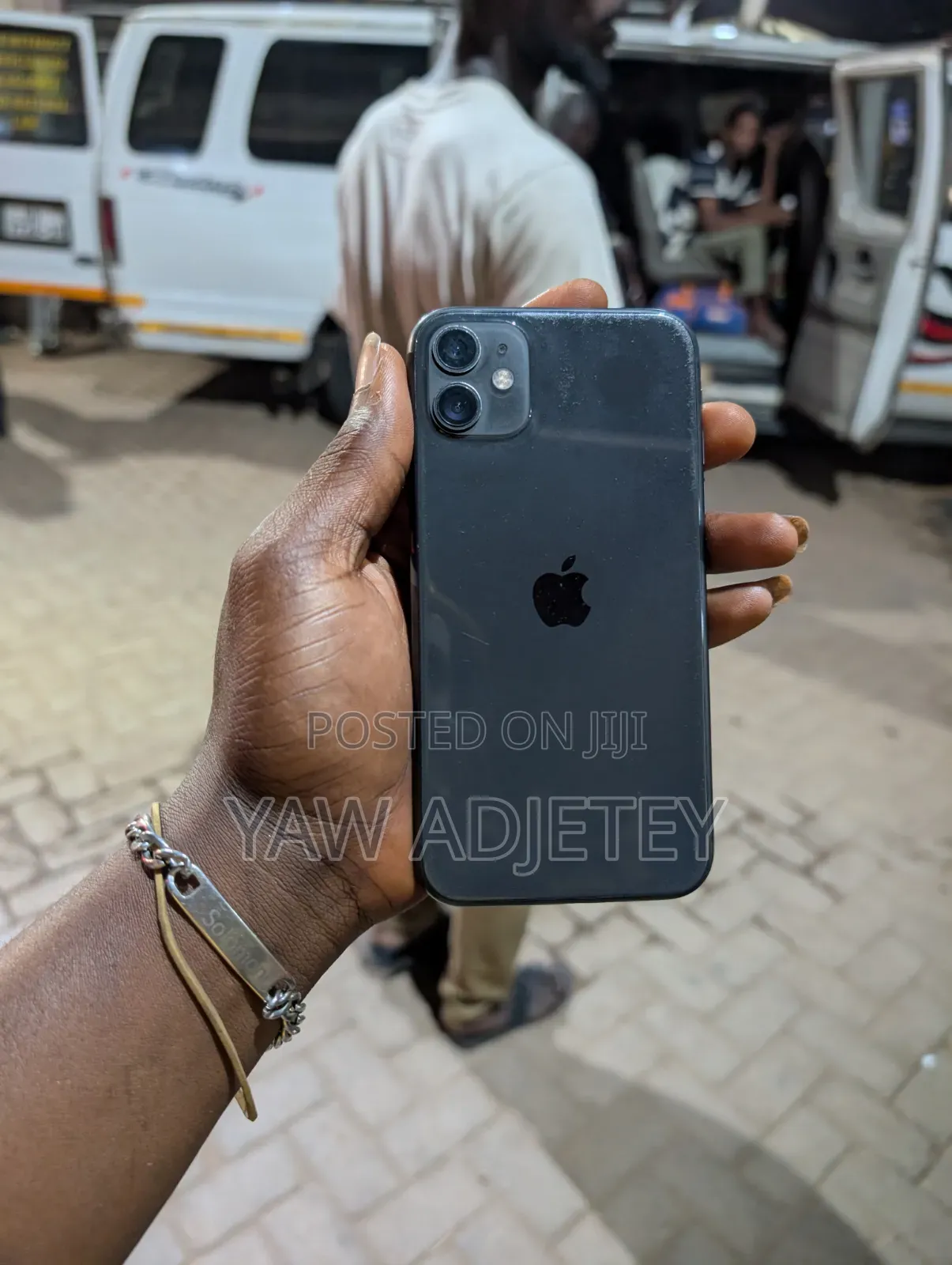 Apple iPhone 11 64 GB Black