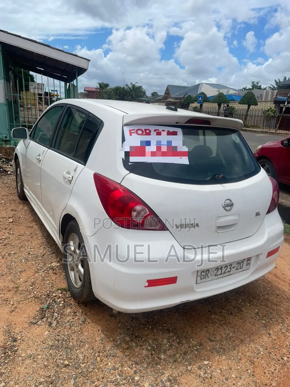 Nissan Versa 2012 White