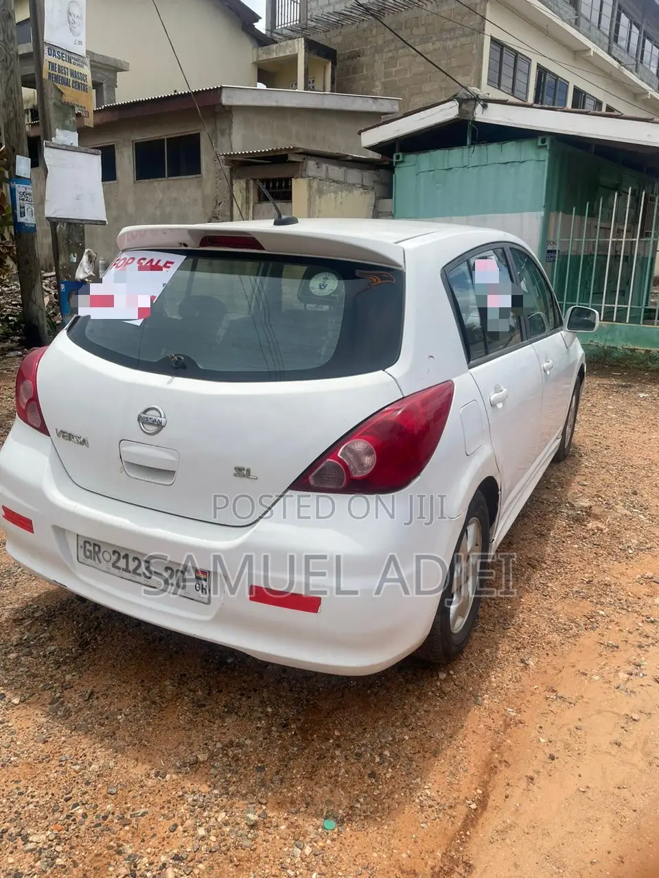 Nissan Versa 2012 White