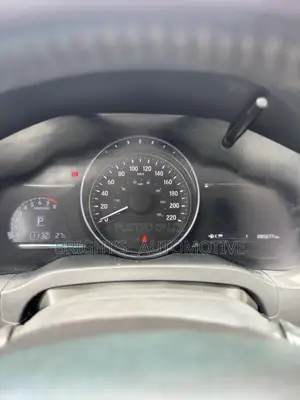 Honda HR-V Sport AWD 2019 White