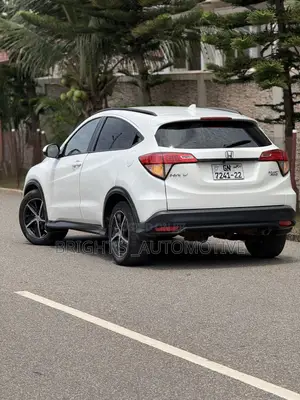 Honda HR-V Sport AWD 2019 White