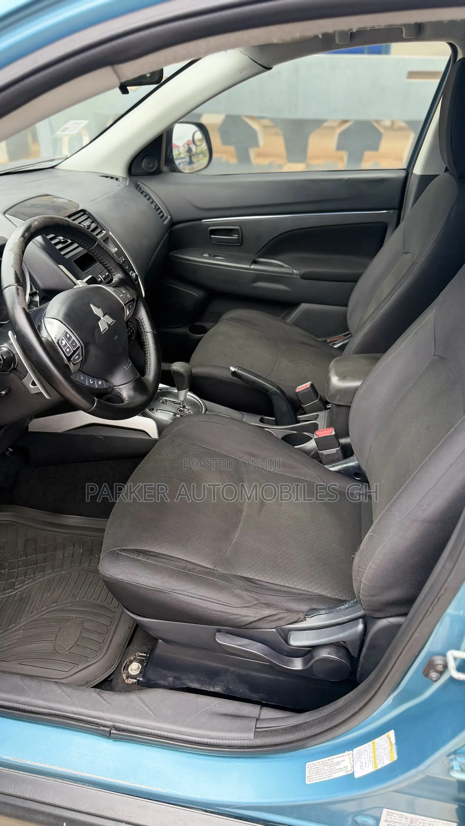 Mitsubishi Outlander 2015 Blue