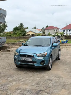 Mitsubishi Outlander 2015 Blue