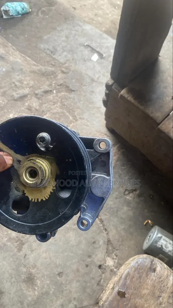 Power Steering Motor Ln Stock For Benz C250/ 4matic 2011-2014