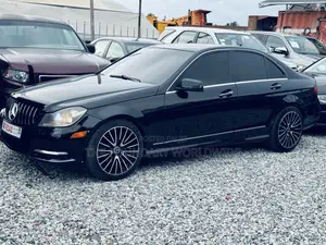Mercedes-Benz C250 2014 Black