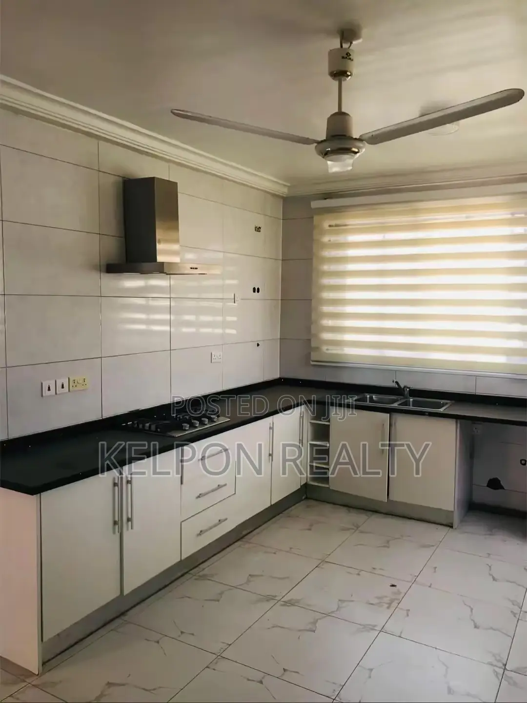 4bdrm House in Achimota, Gold Hills, School Area for sale