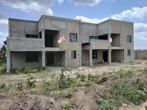 4bdrm Duplex in Atonsu Aputuogya, Kumasi Metropolitan for sale