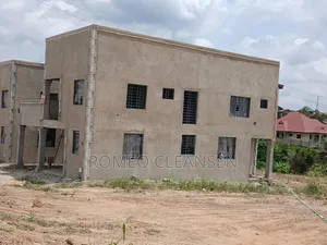 4bdrm Duplex in Atonsu Aputuogya, Kumasi Metropolitan for sale