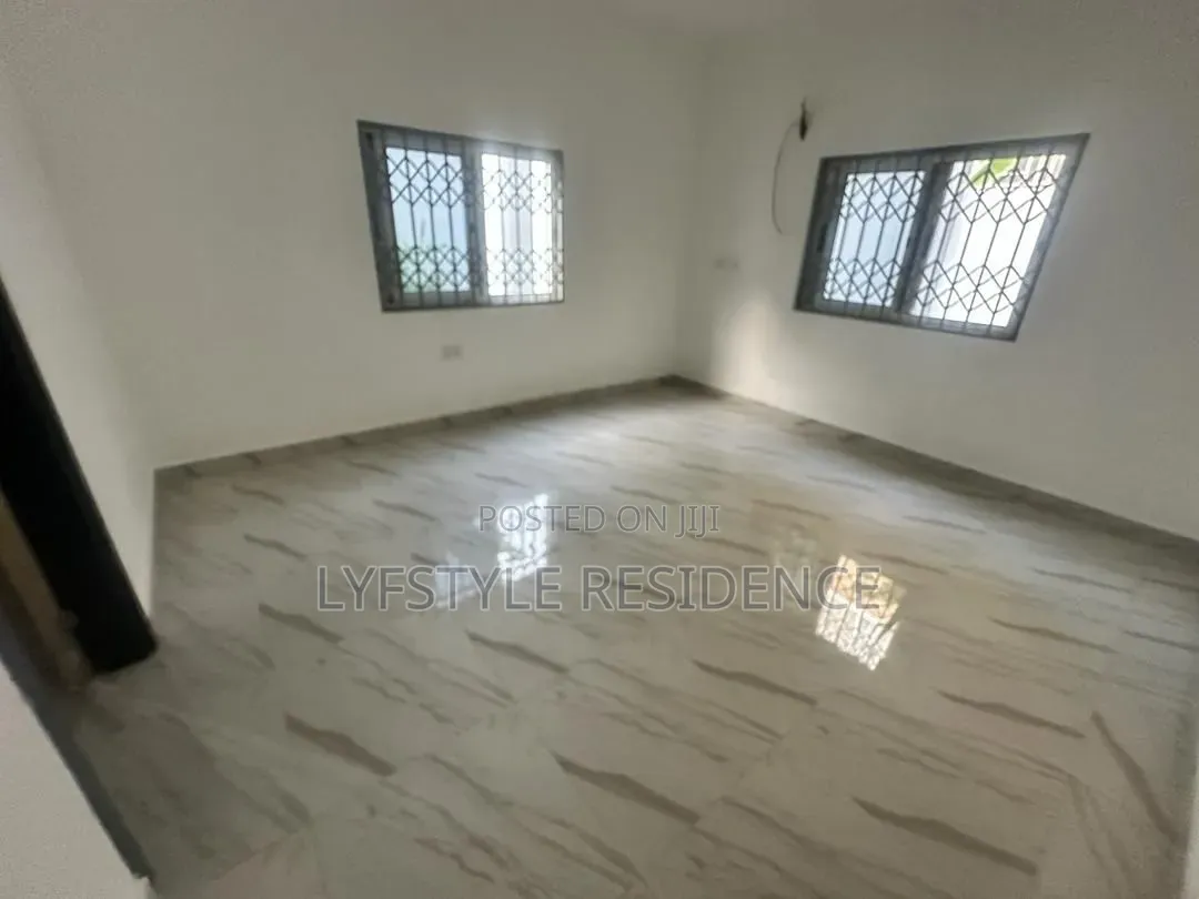 3bdrm House in Kwabenya for sale