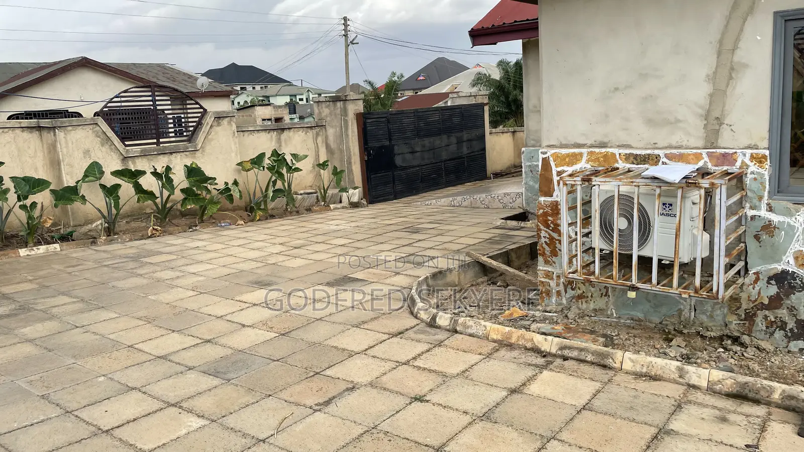 4bdrm Apartment in Adeleke Estates 🏡, Kumasi Metropolitan for rent