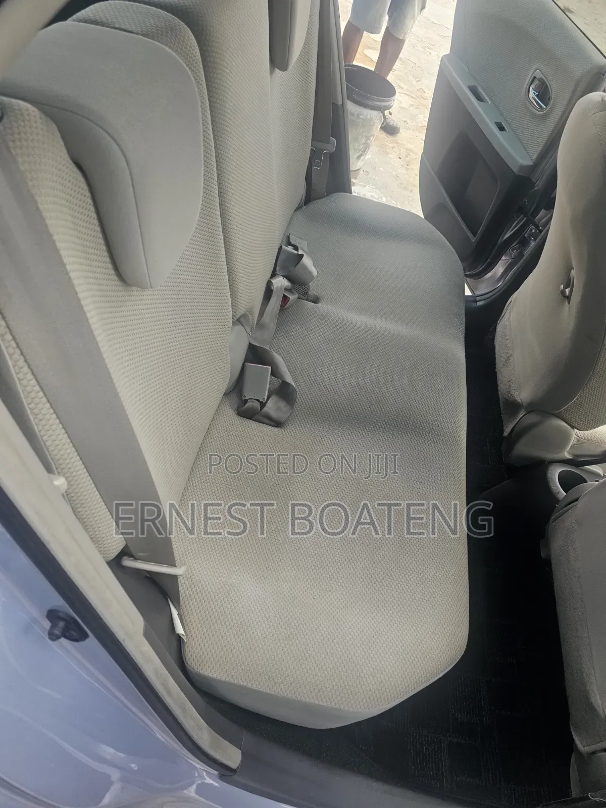 Toyota Vitz 1.3 FWD 3dr 2010 Gray
