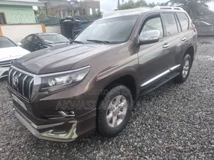 Toyota Land Cruiser Prado 2.7 i 2011 Brown