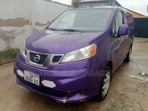 Nissan NV200 2013