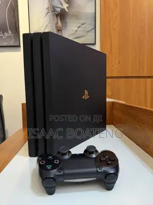 Ps4 Pro 1tb 1 Controller With Games Installed (Online/Offline)