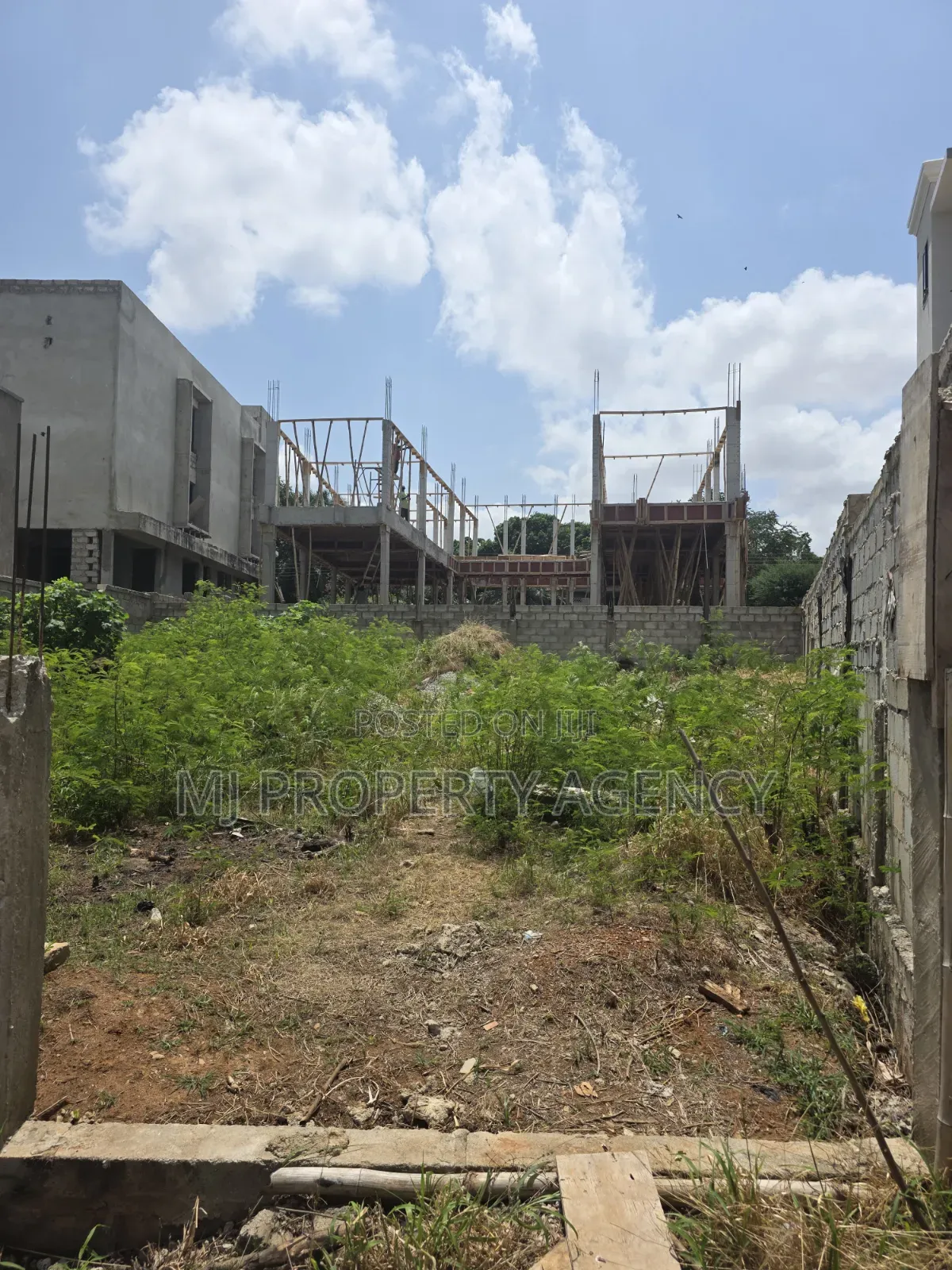 One Plot at Ahodwo Nyiayesu