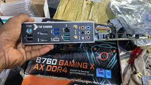 Motherboard 10th Gen Only
