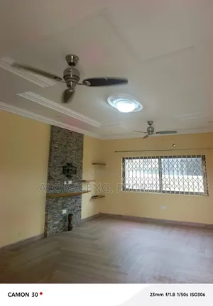 3bdrm House in Adenta, Frafraha for rent