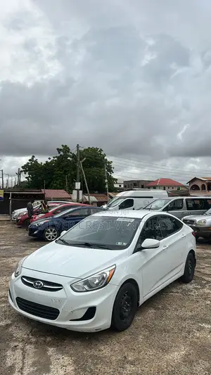 Hyundai Accent GLS 4dr Sedan (1.6L 4cyl 6M) 2015 White