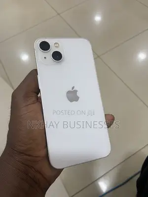 Apple iPhone 13 128 GB White