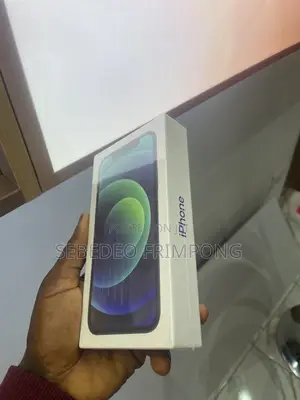 New Apple iPhone 12 128 GB Green