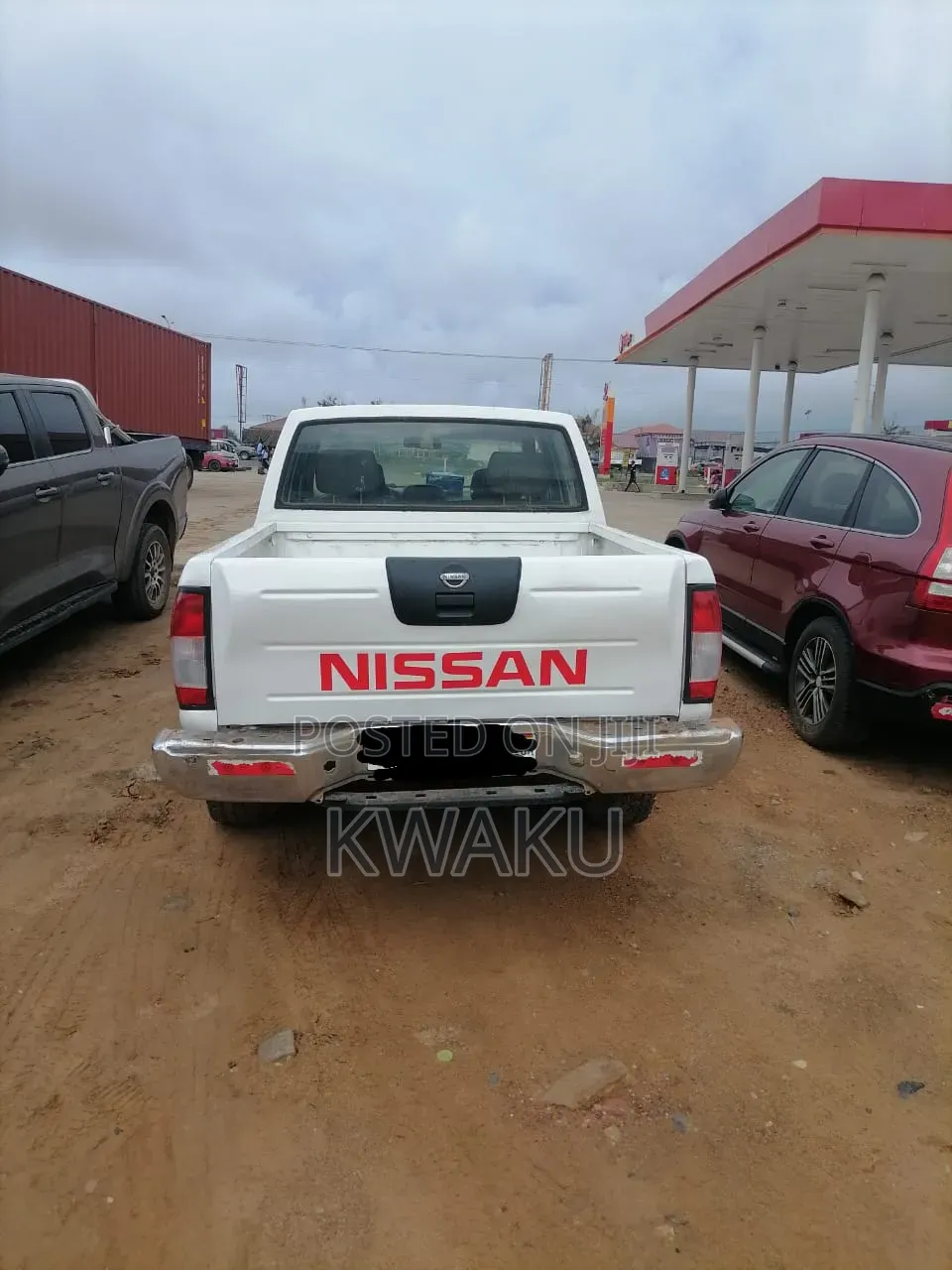 Nissan Hardbody 2008 White