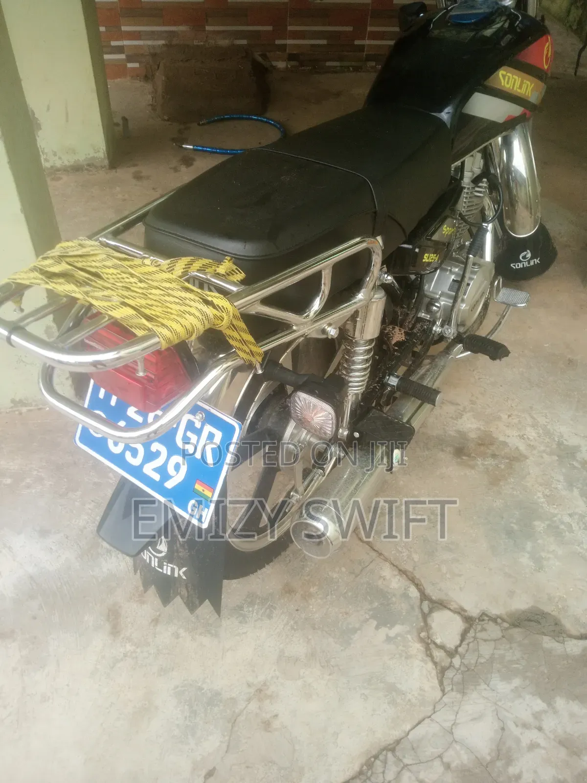 Reliable Dispatch Rider In Accra – Emizy Swift