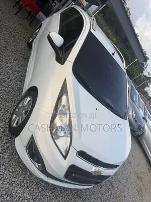 Chevrolet Spark 2LT 2013 White