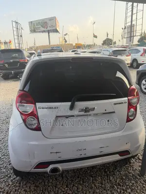 Chevrolet Spark 2LT 2013 White