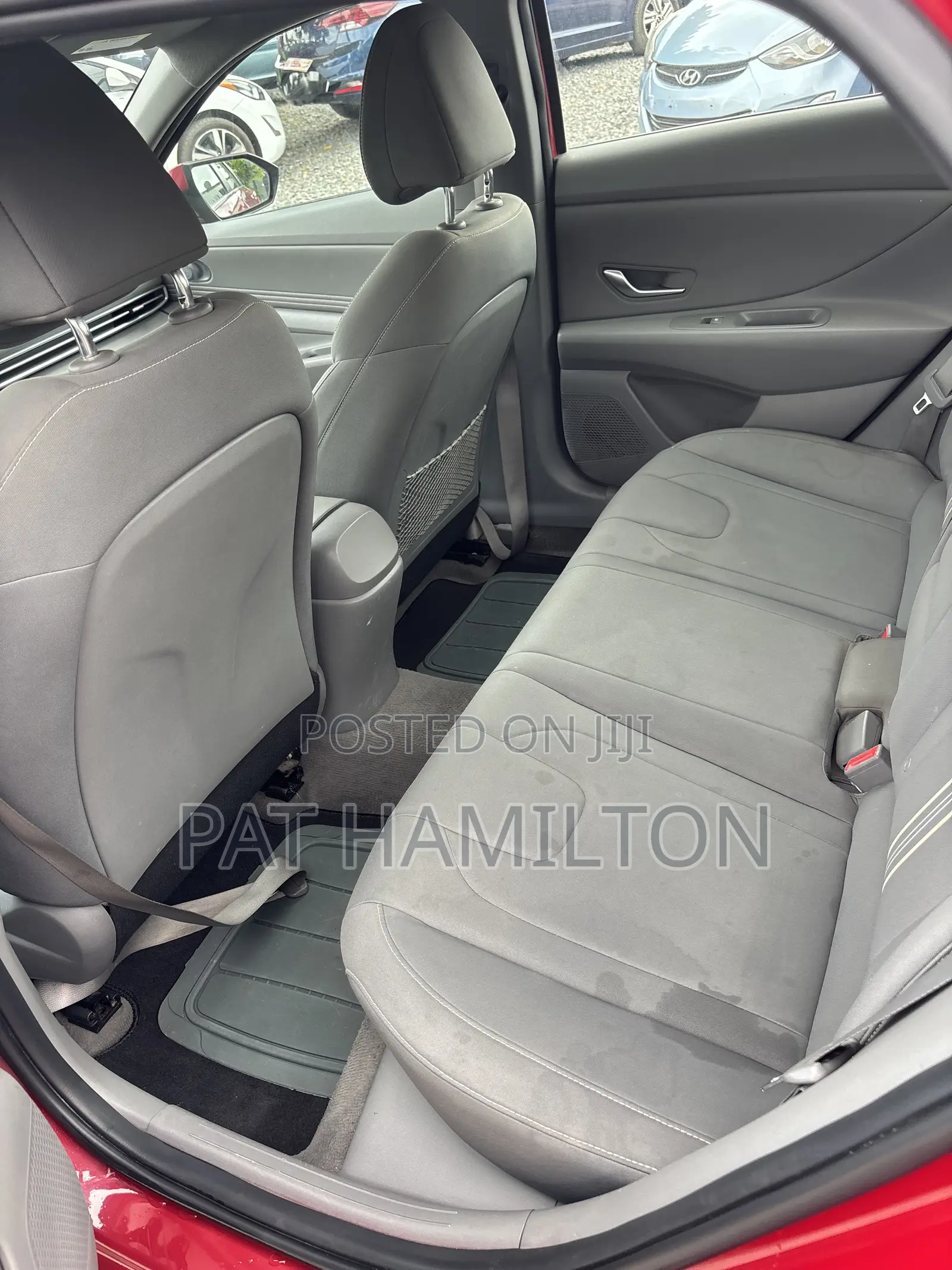 Hyundai Elantra 2022 Red