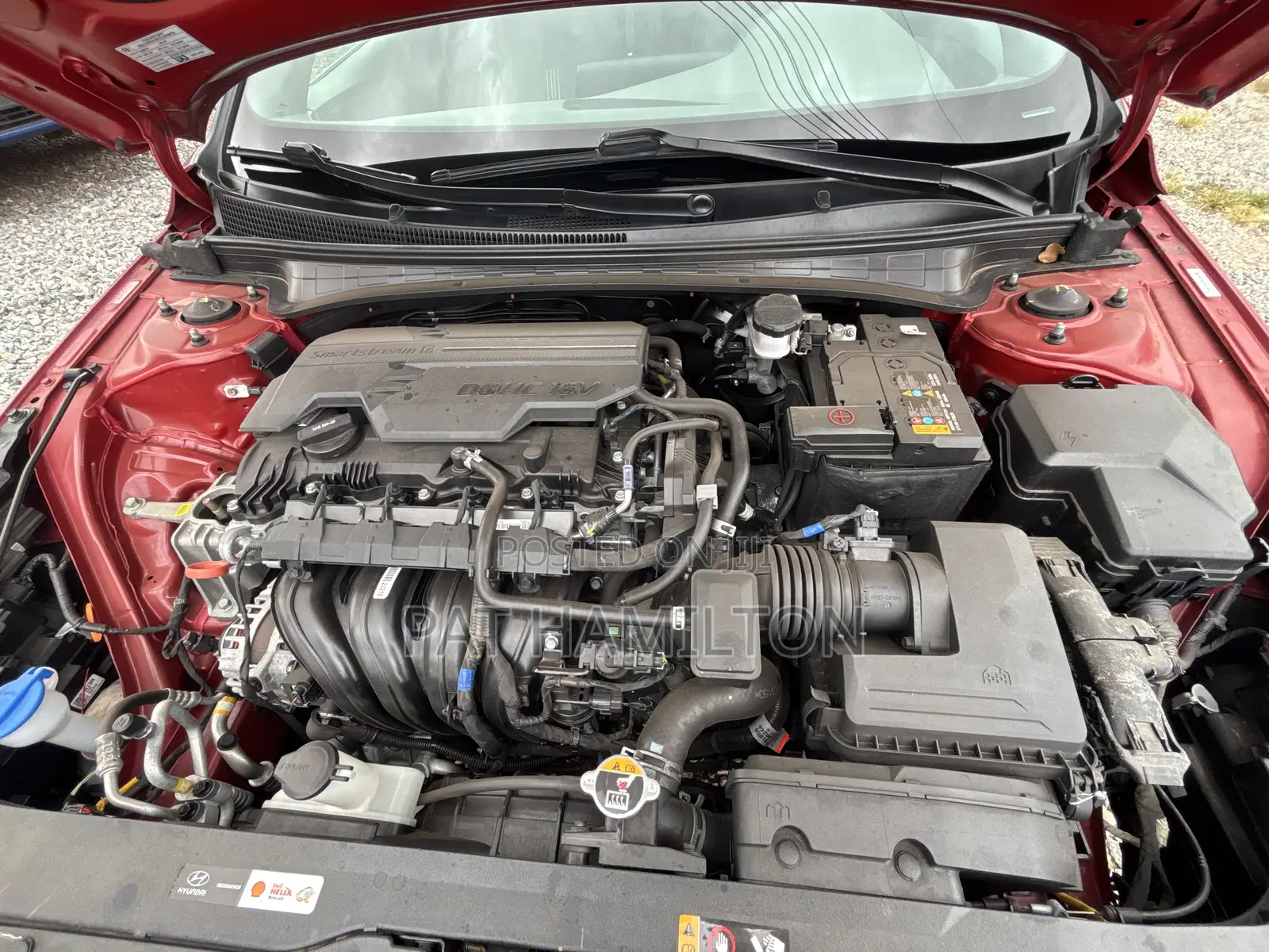 Hyundai Elantra 2022 Red
