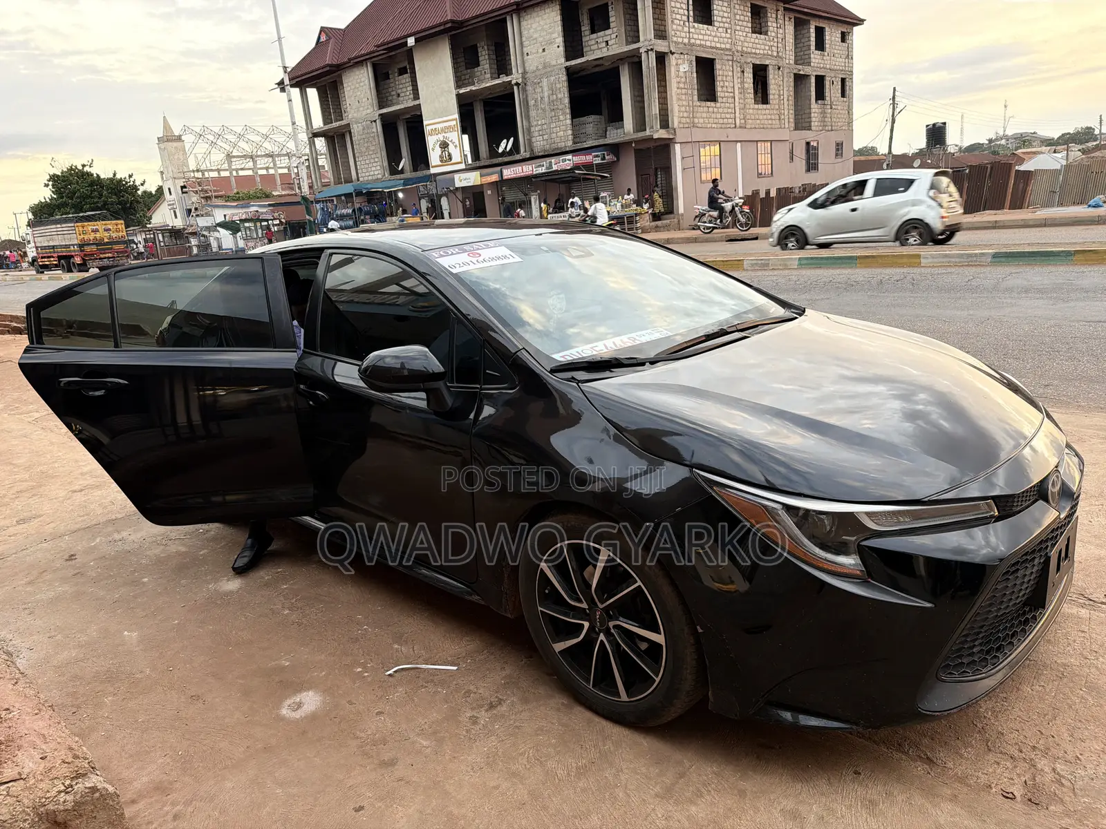 Toyota Corolla LE 2021 Black