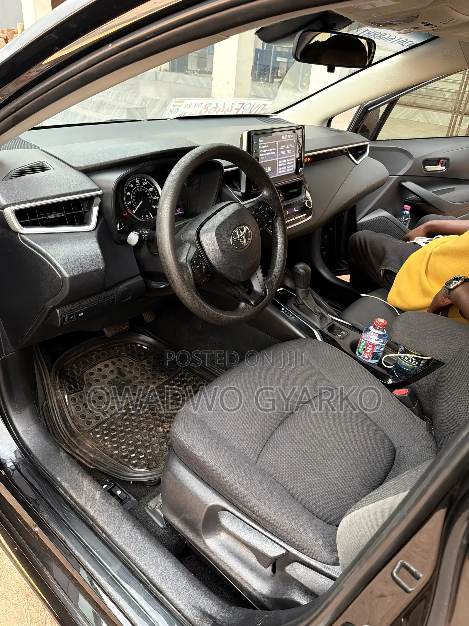 Toyota Corolla LE 2021 Black