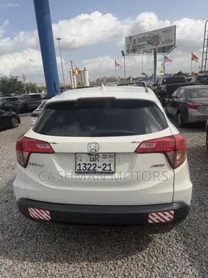 Honda HR-V 4dr SUV (1.5L 4cyl CVT) 2016 White