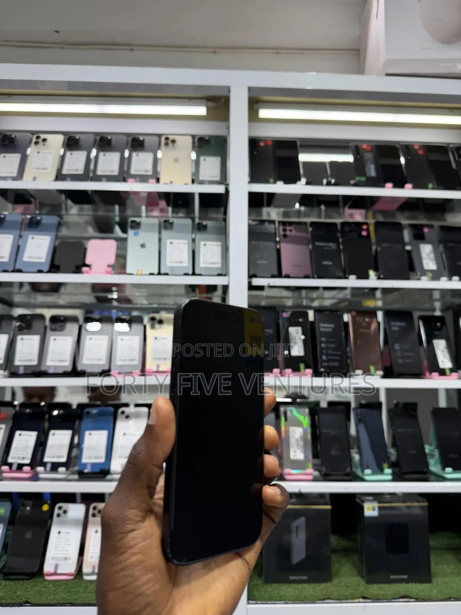 Apple iPhone 16 128 GB Black