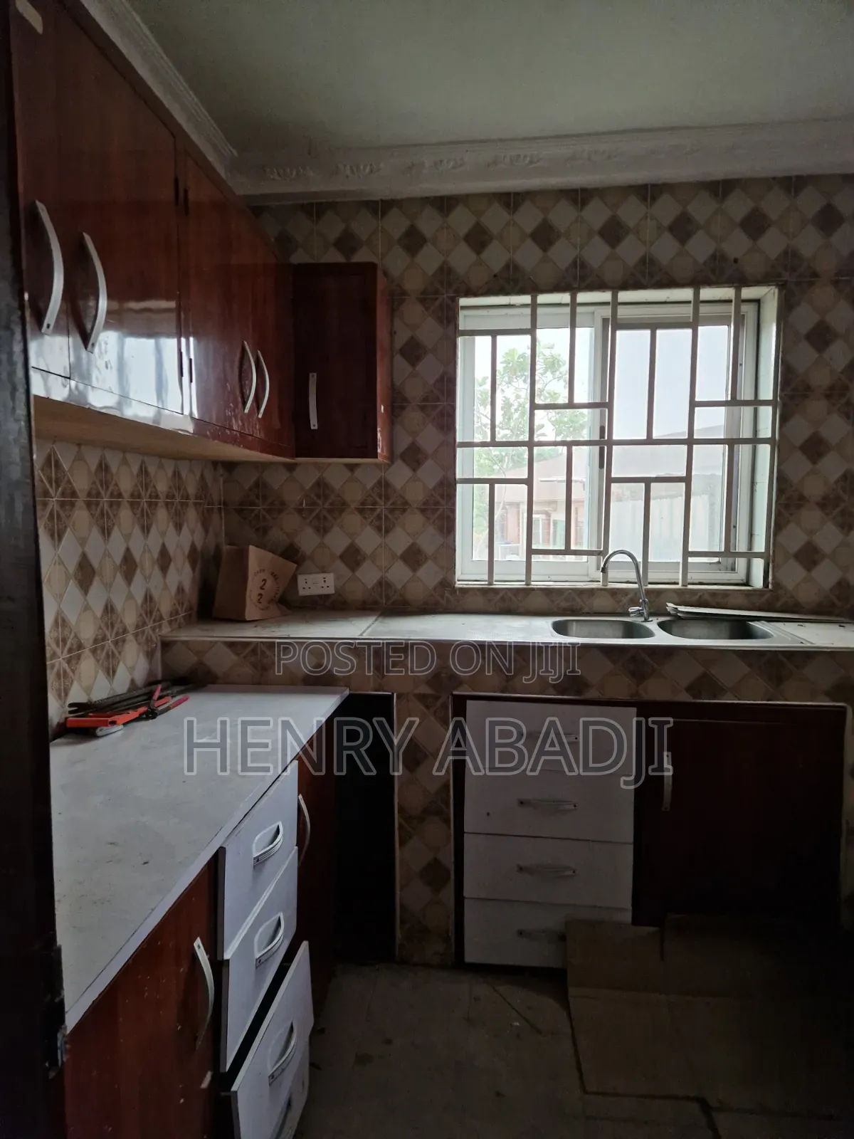 1bdrm Apartment in ECOMOG for rent